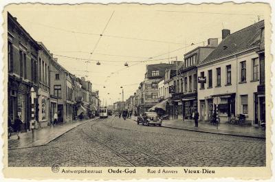 Mortsel: De Antwerpsestraat in Oude-God rond 1925