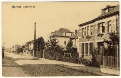 Mortsel: Postkaart - Mortsel Dorp - Kerkstraat